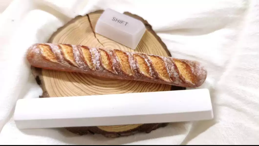 Custom Keycaps - Keycap a Forma di Baguette -