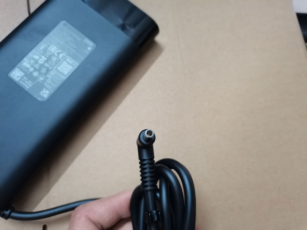 OEM 19.5V 11.8A M35733-001 TPN - Pc Gaming Omen recensione e prezzo