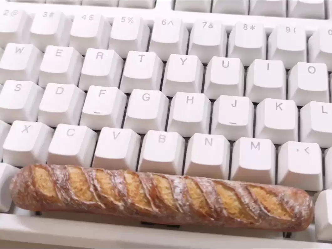 Keycap a Forma di Baguette - T - Custom Keycaps recensione e prezzo